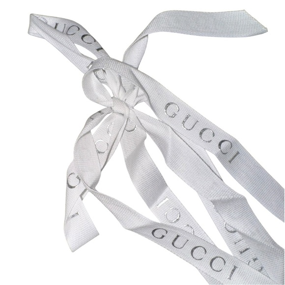 Gucci Extra Large Silver Shopping Tote + Logo Ribbon – 19x14x7 – Excellent - Picture 5 of 5